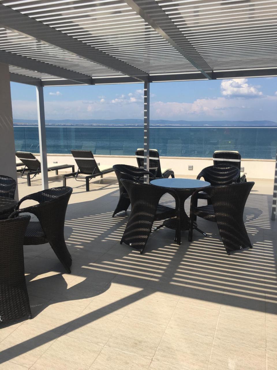 شقة Golden Sea View Penthouse بوموري المظهر الخارجي الصورة