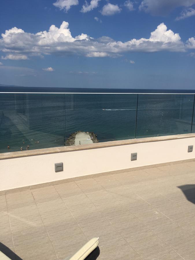 شقة Golden Sea View Penthouse بوموري المظهر الخارجي الصورة